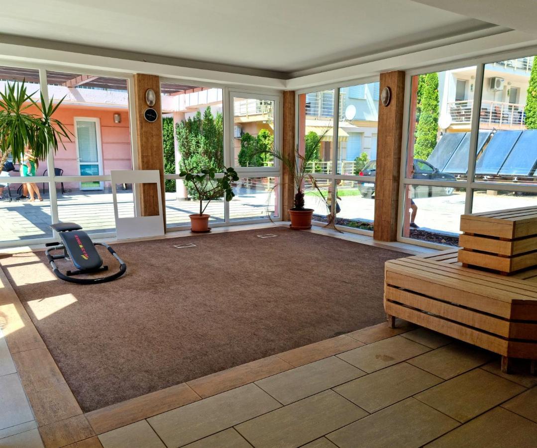 Ferienwohnung Relax Wellness Studio Hajdúszoboszló Exterior foto